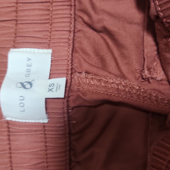 Women's XS Pants, Like New - Picture 2 of 4